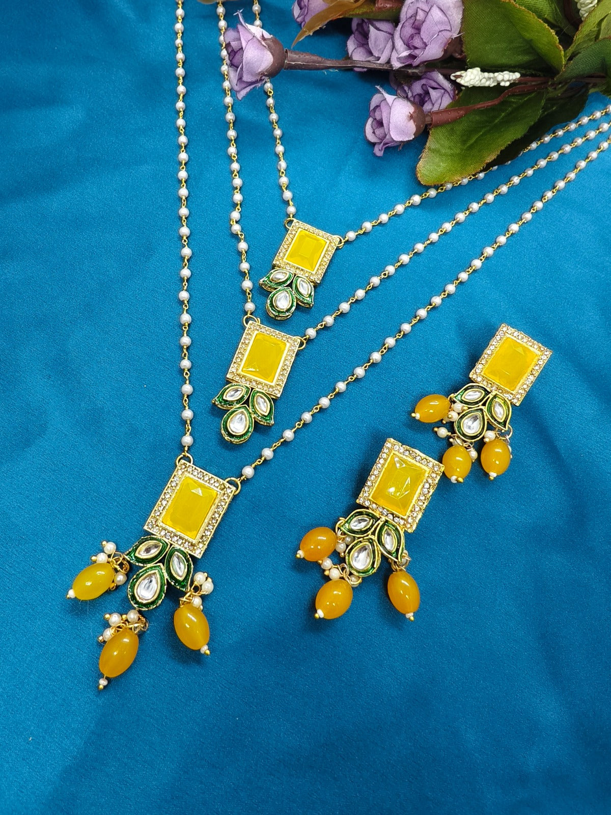 Heavy wala necklace like mangkshutr choki