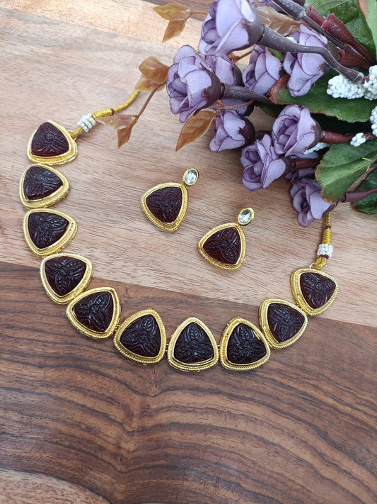 Only tringle with kundan set for women