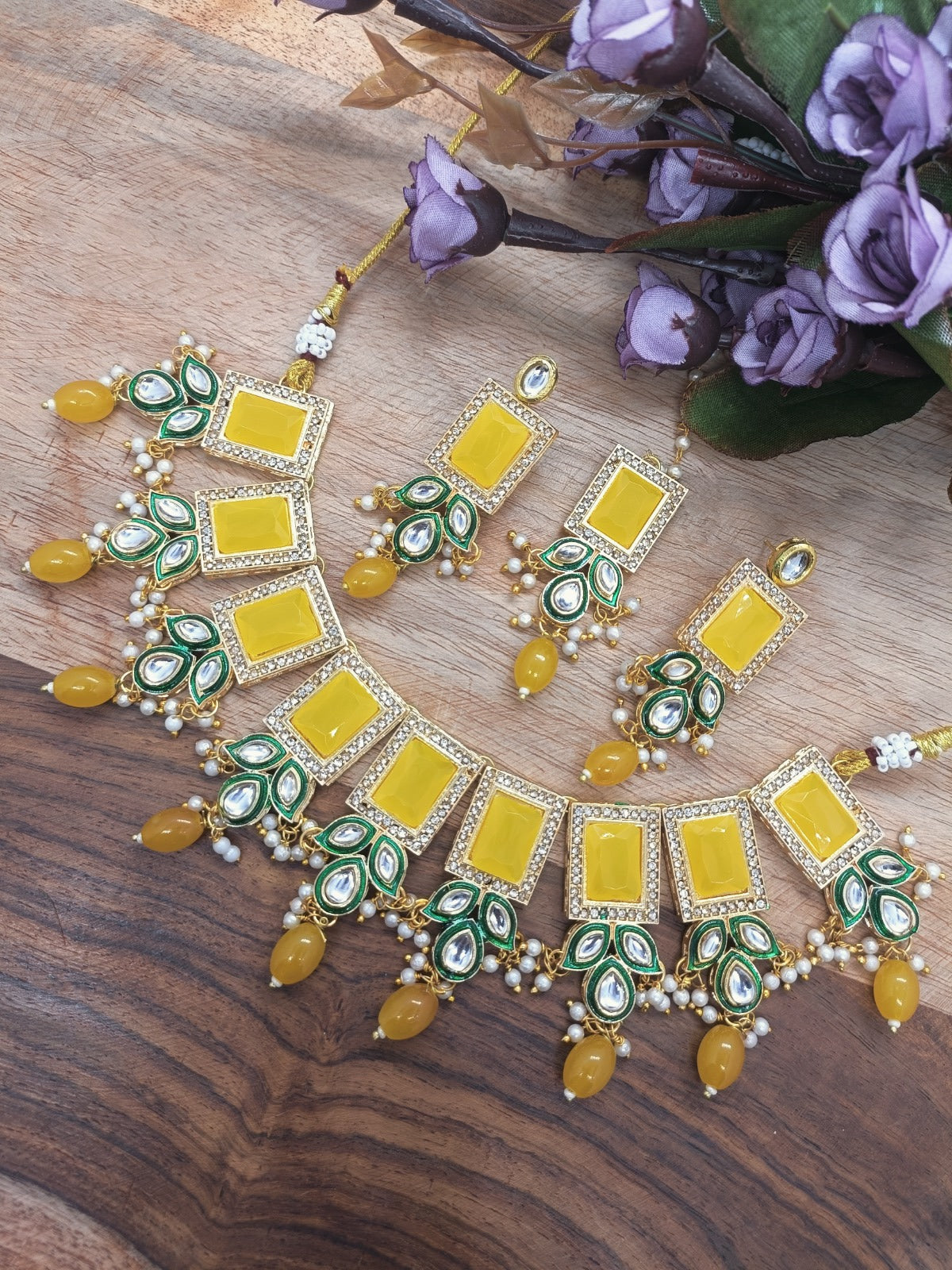 12 uniq choki necklace set for women heavy