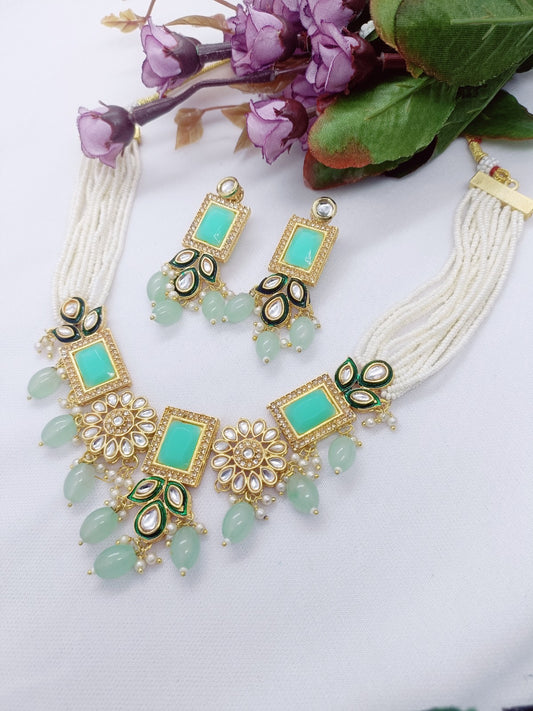 twinkling gracefuul women necklace chokii shape