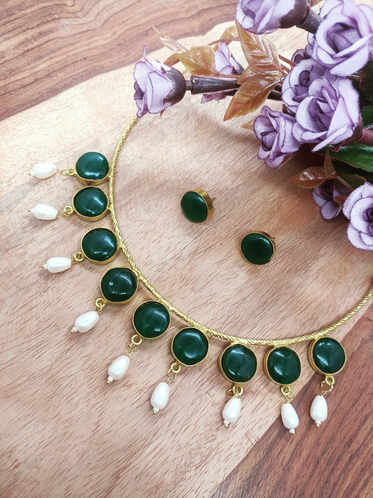 PREMIUM QUALITY MATTE FINISH MONALISA ROUND SHAPE STONE NECKLACE WITH EARRING