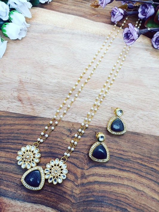 women neck chain with earring & panden monalisha stone