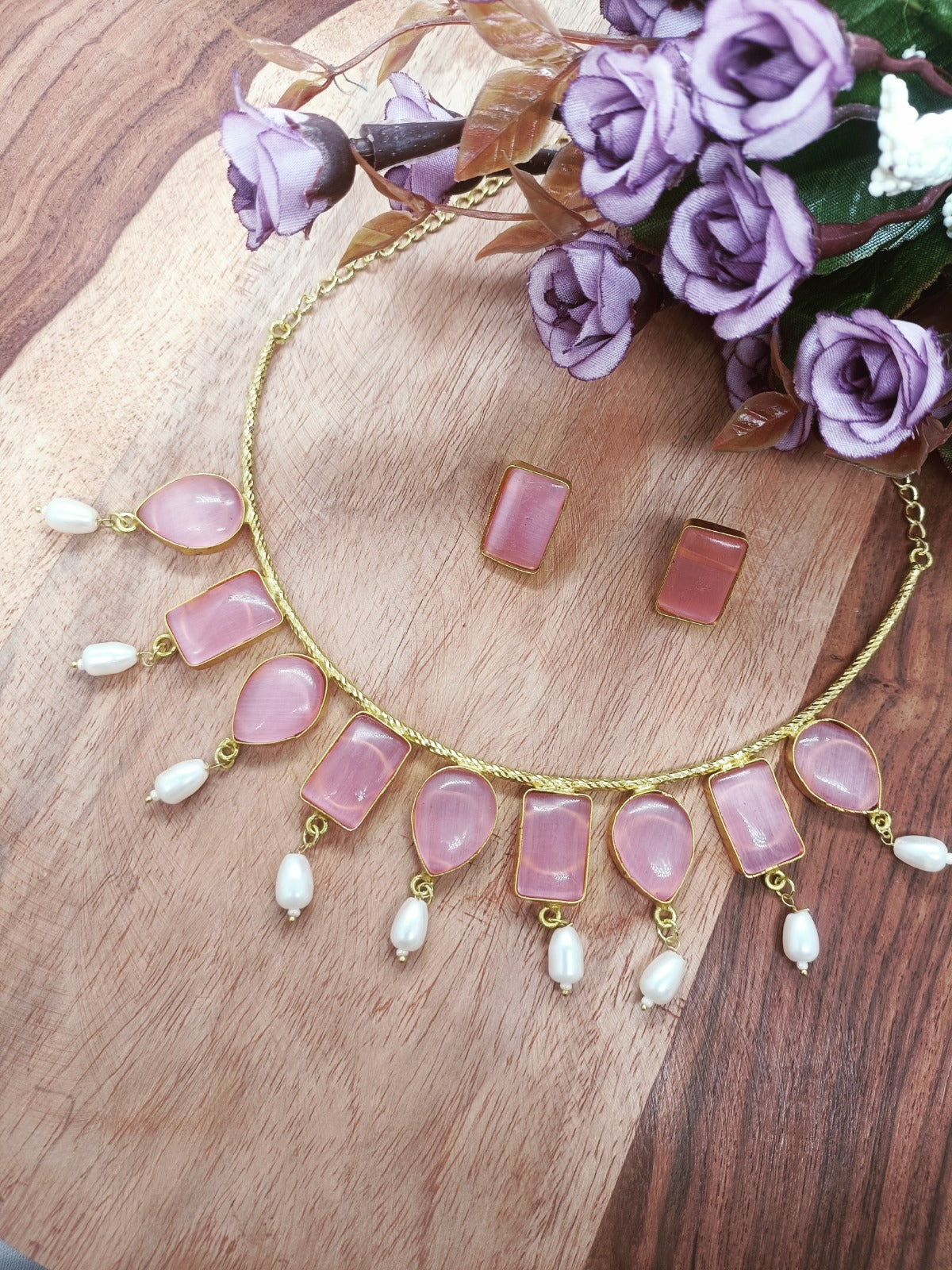 PREMIUM QUALITY MATTE FINISH MONALISA STONE NECKLACE WITH EARRING